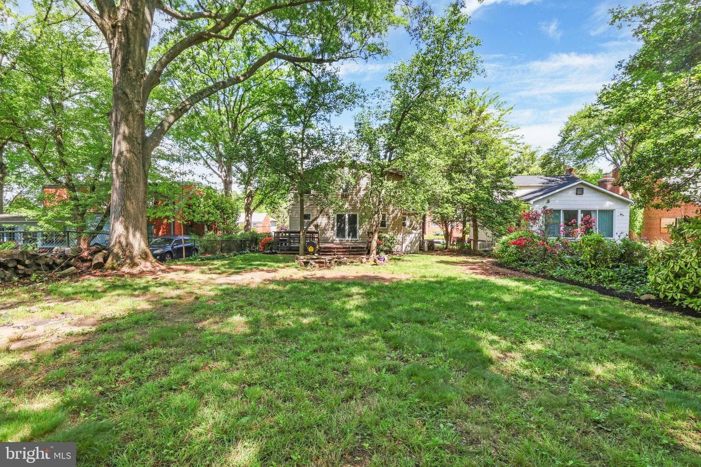 5807 Carlyle photo 57