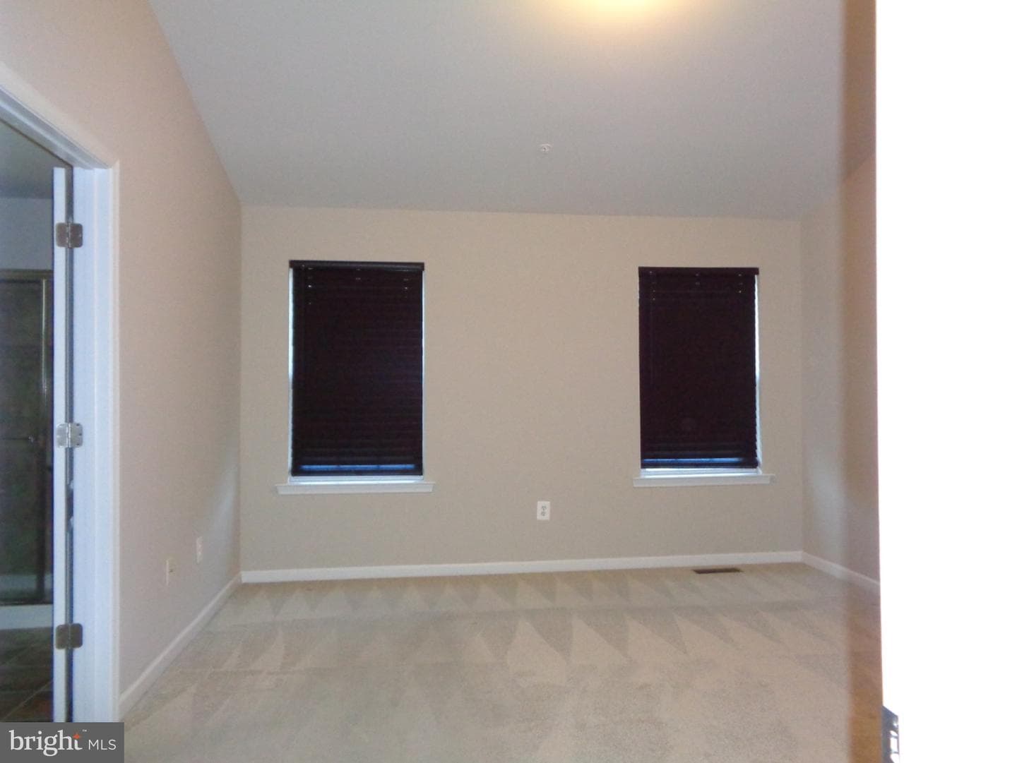 528 Victorianna Drive photo 21