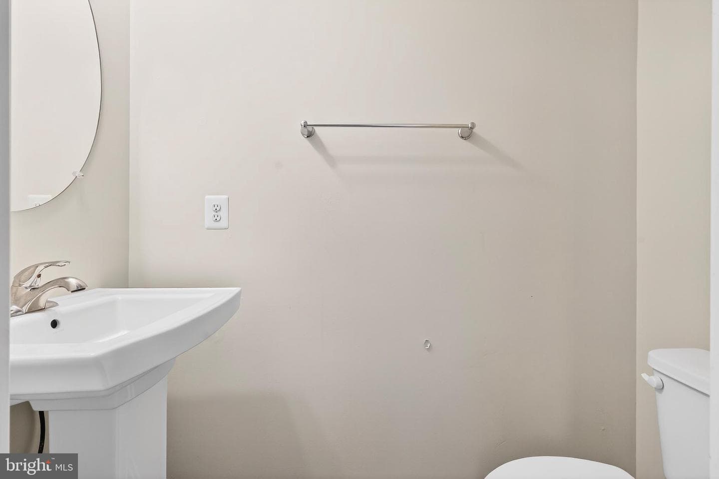 1017 Flester Lane photo 17