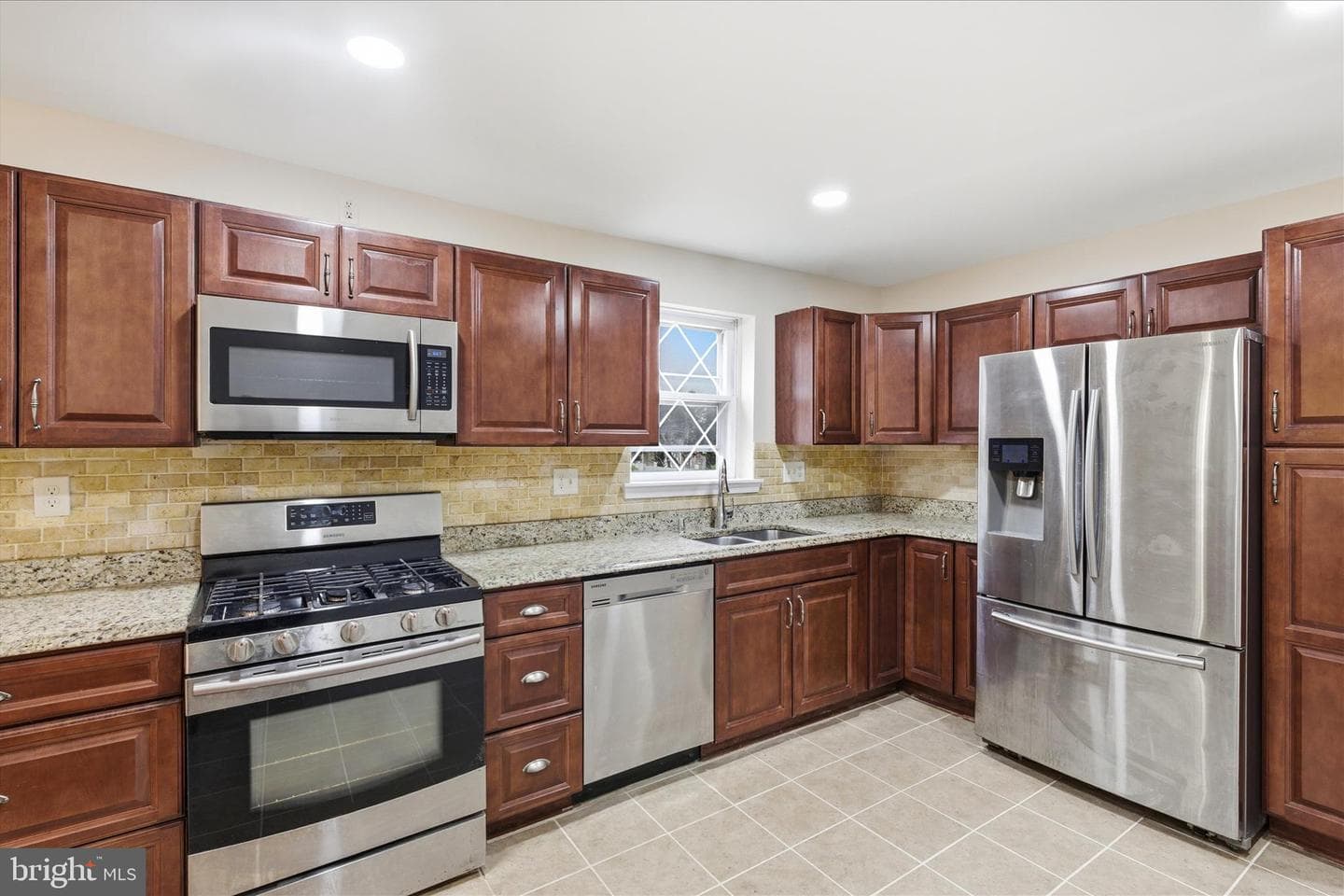 12802 Winona Drive photo 18