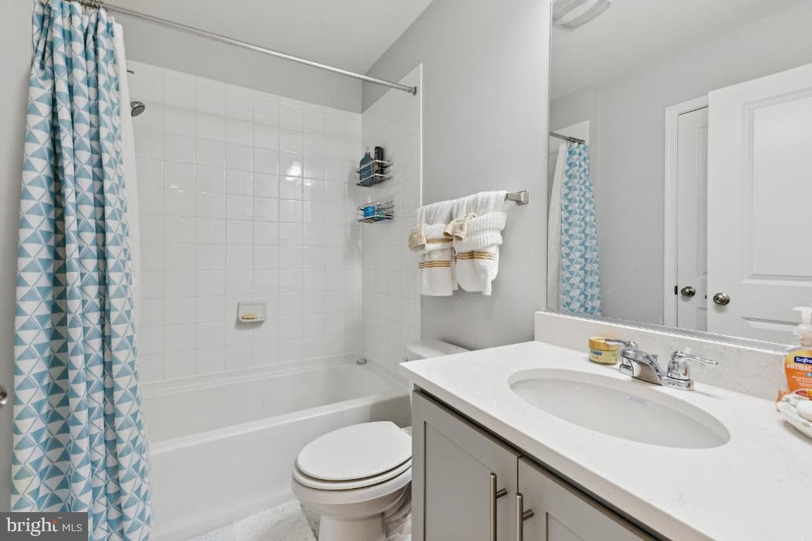 2707 Princess Victoria Way photo 12