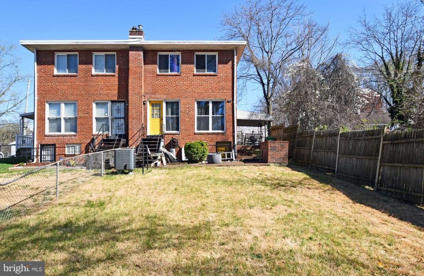 912 Irvington Street photo 28