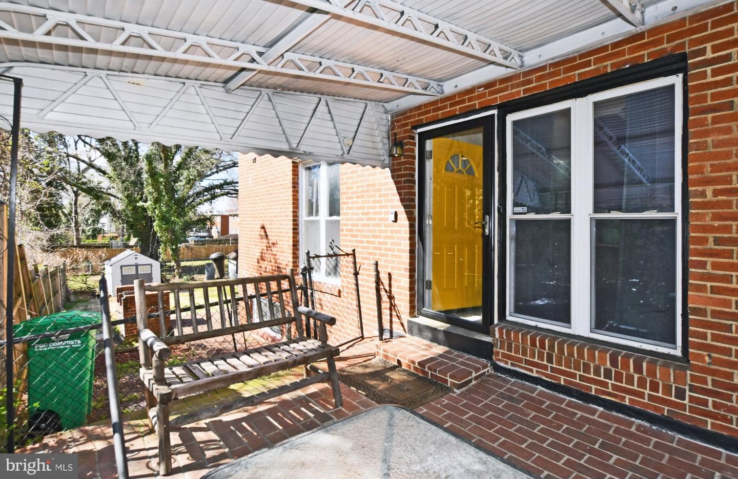 912 Irvington Street photo 4