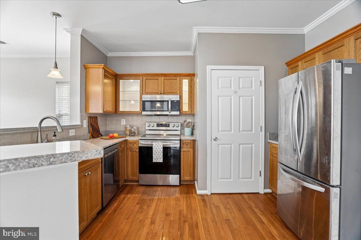 3102 Irma Court photo 4