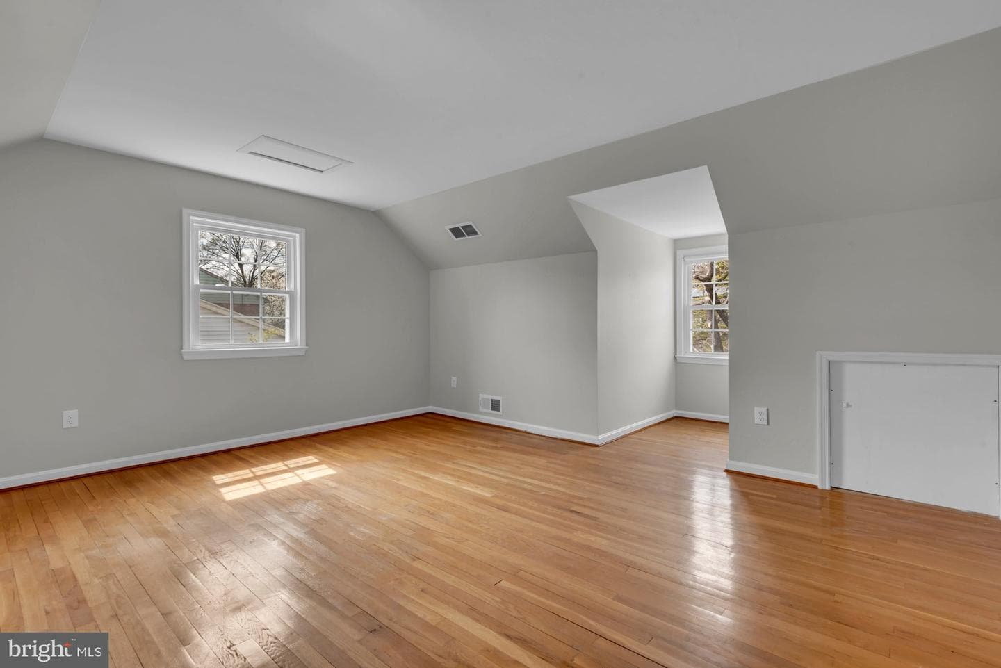 10115 Chickadee Lane photo 37