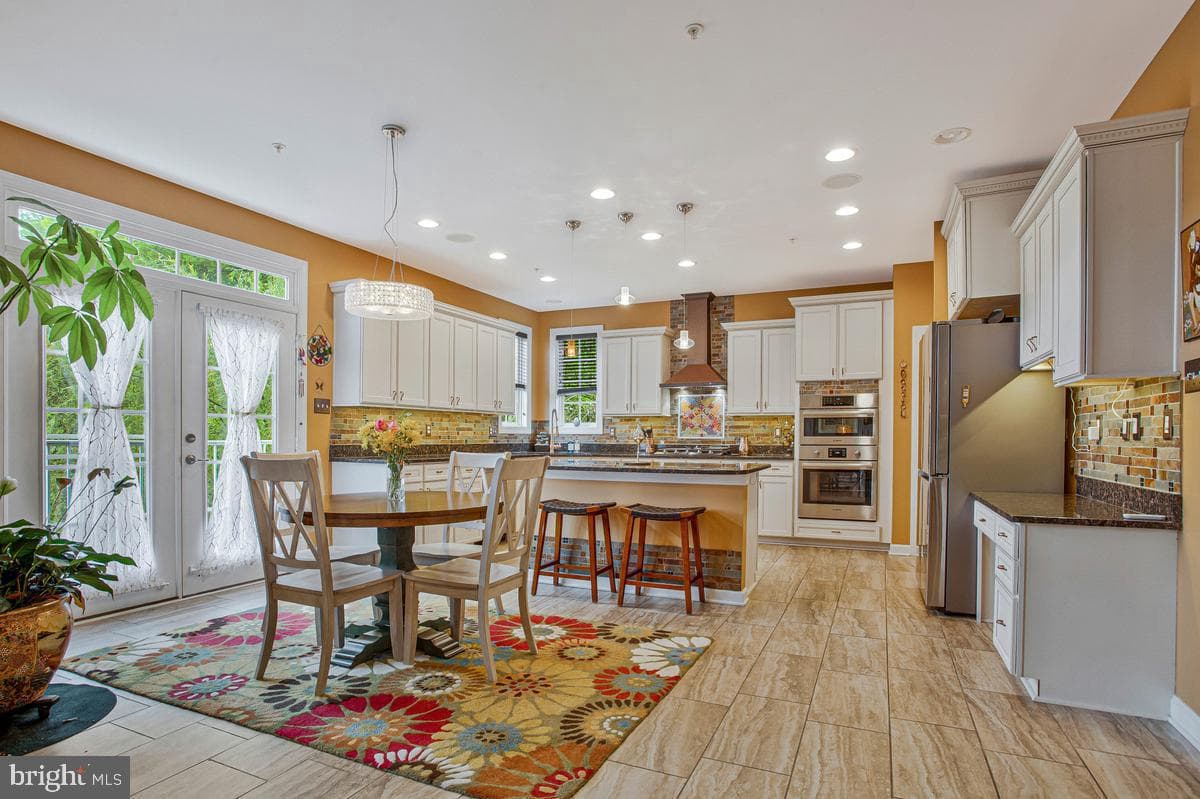 4205 Captain Perry Court photo 22