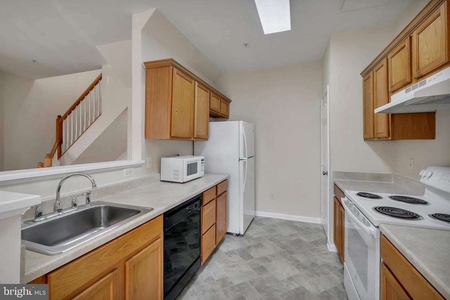 14407 Hampshire Hall Court #g-1004 photo 4