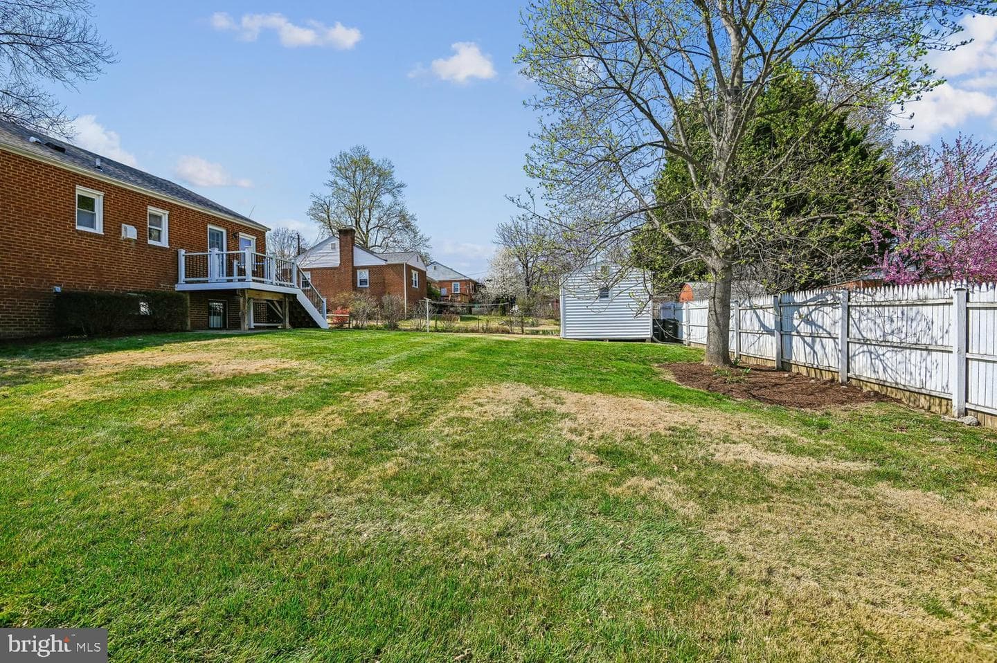 4704 Cardinal Avenue photo 36