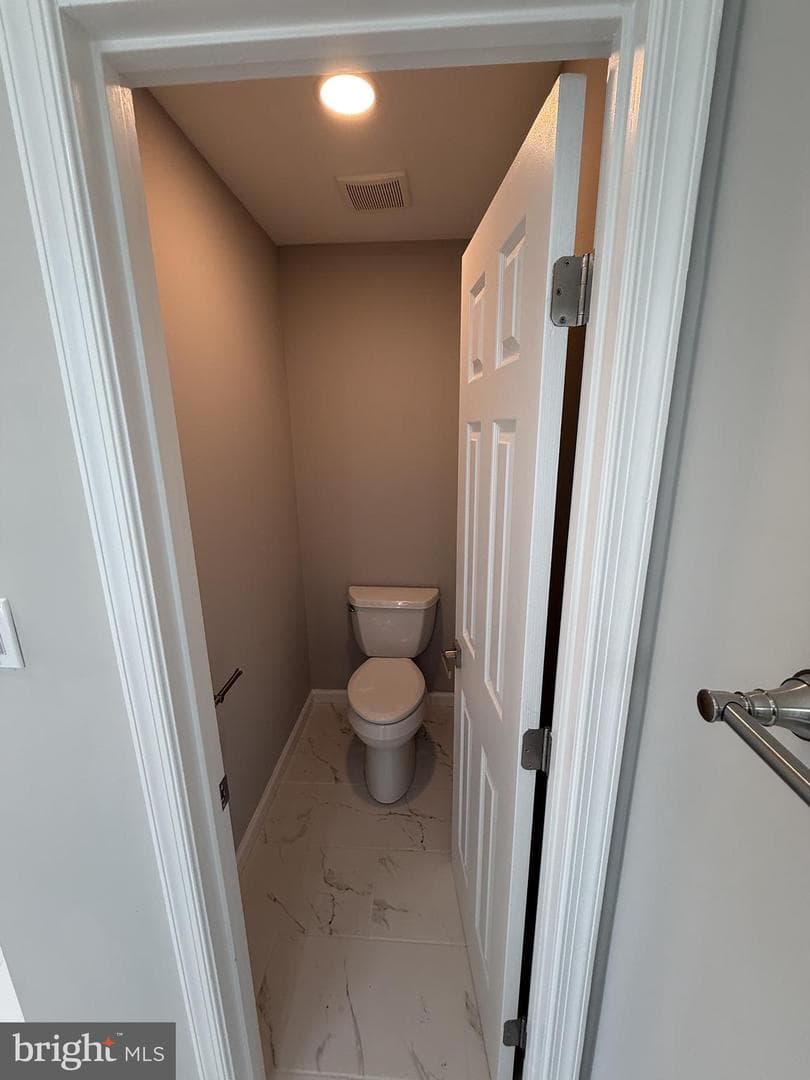 6111 Richmanor Terrace photo 40