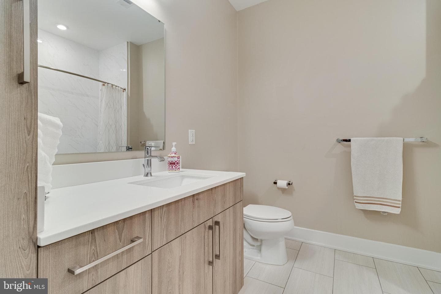 145 Riverhaven Drive #235 photo 16