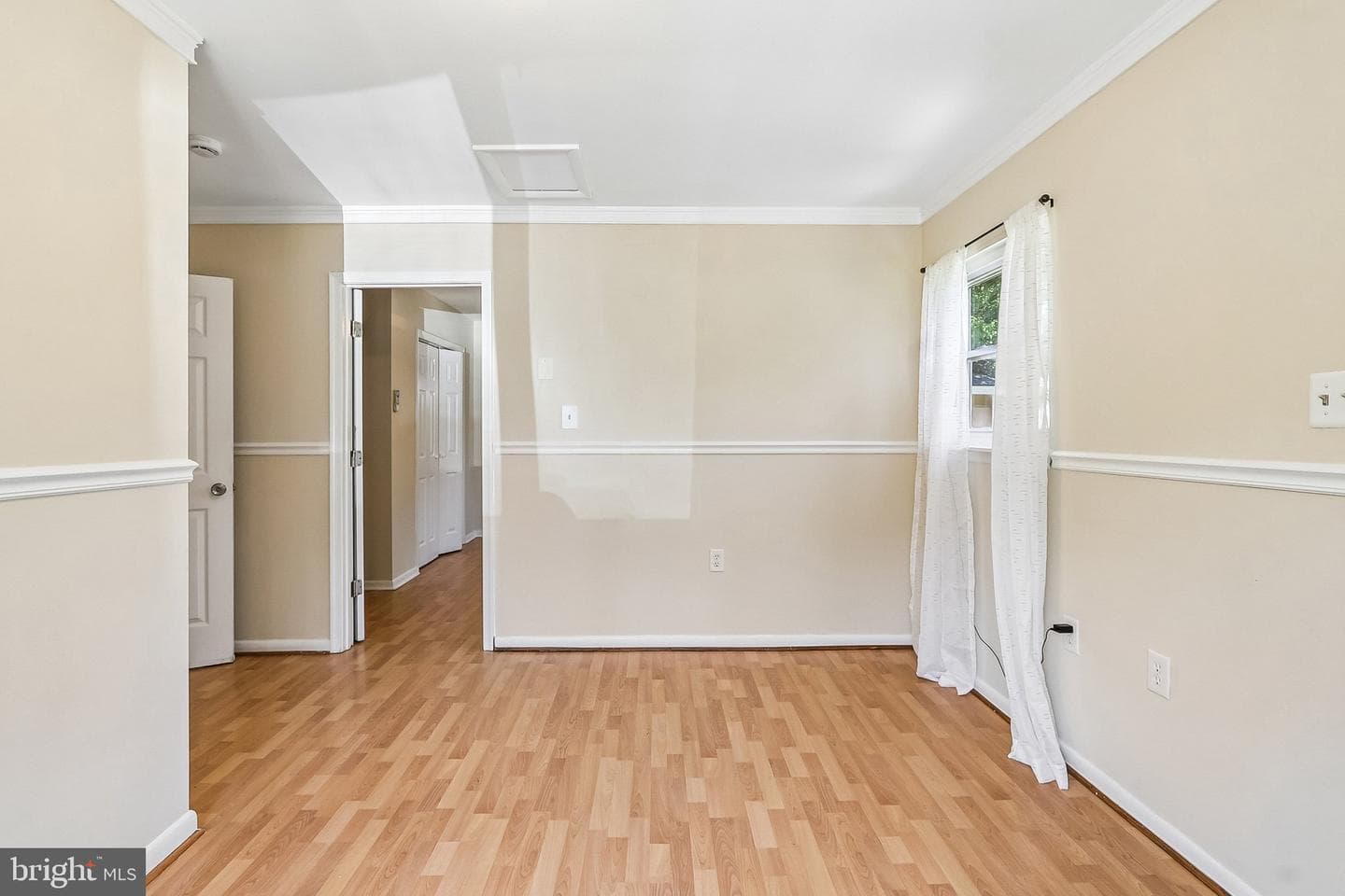 5631 Ellerbie Street photo 13