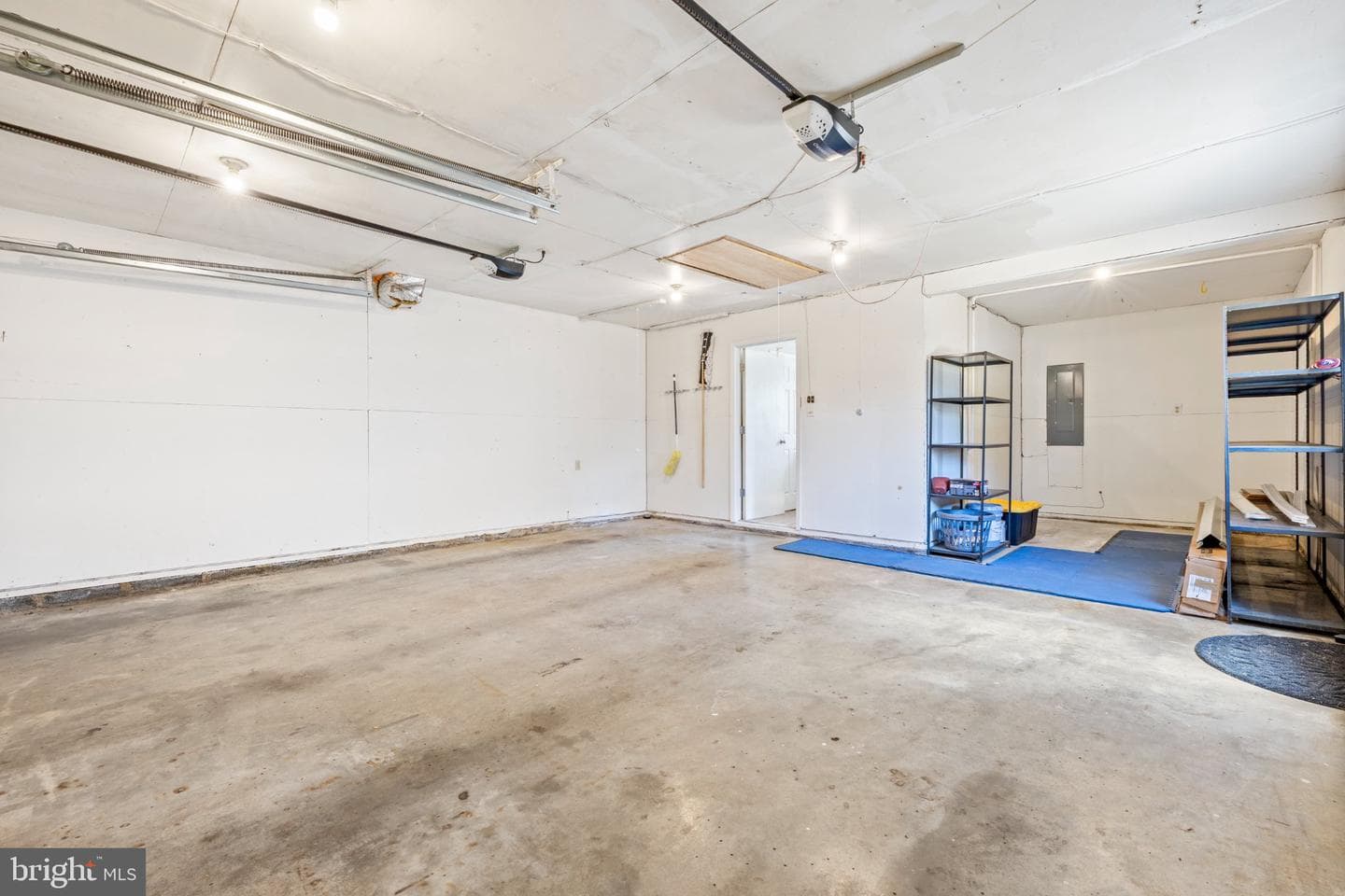 12423 Chalford Lane photo 38