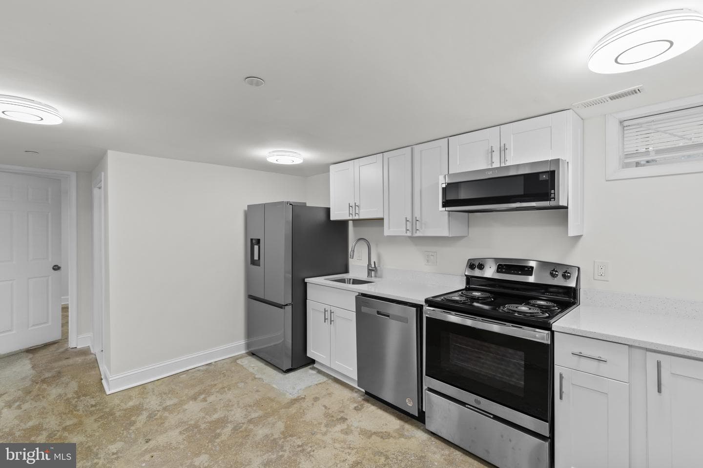 5617 36th Avenue photo 47