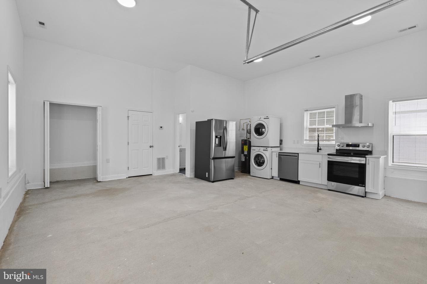5617 36th Avenue photo 53