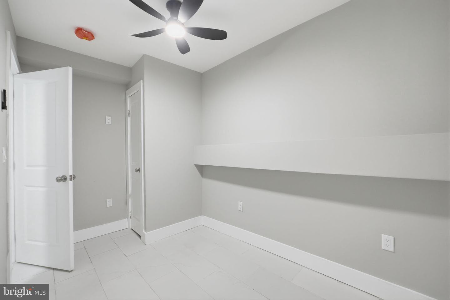 5906 Berwyn Road photo 33