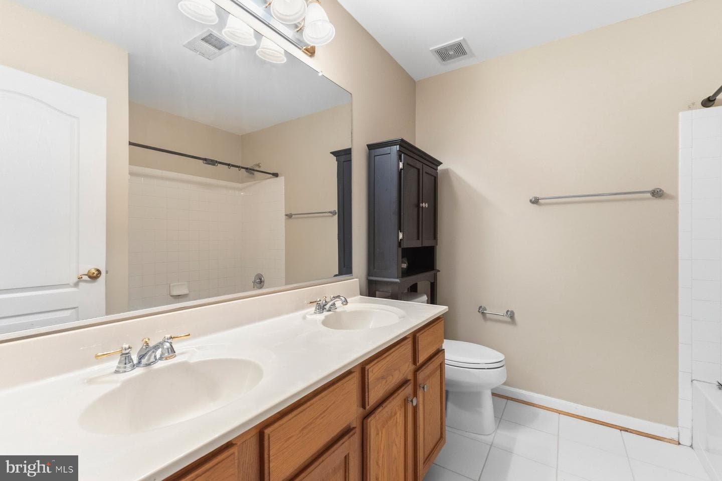 9407 Trumpet Lane photo 33