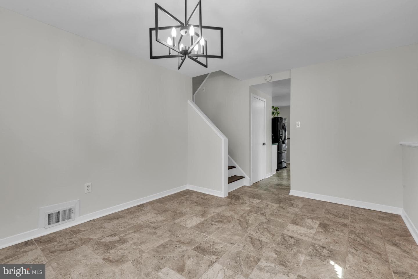 7802 Elroy Place photo 15