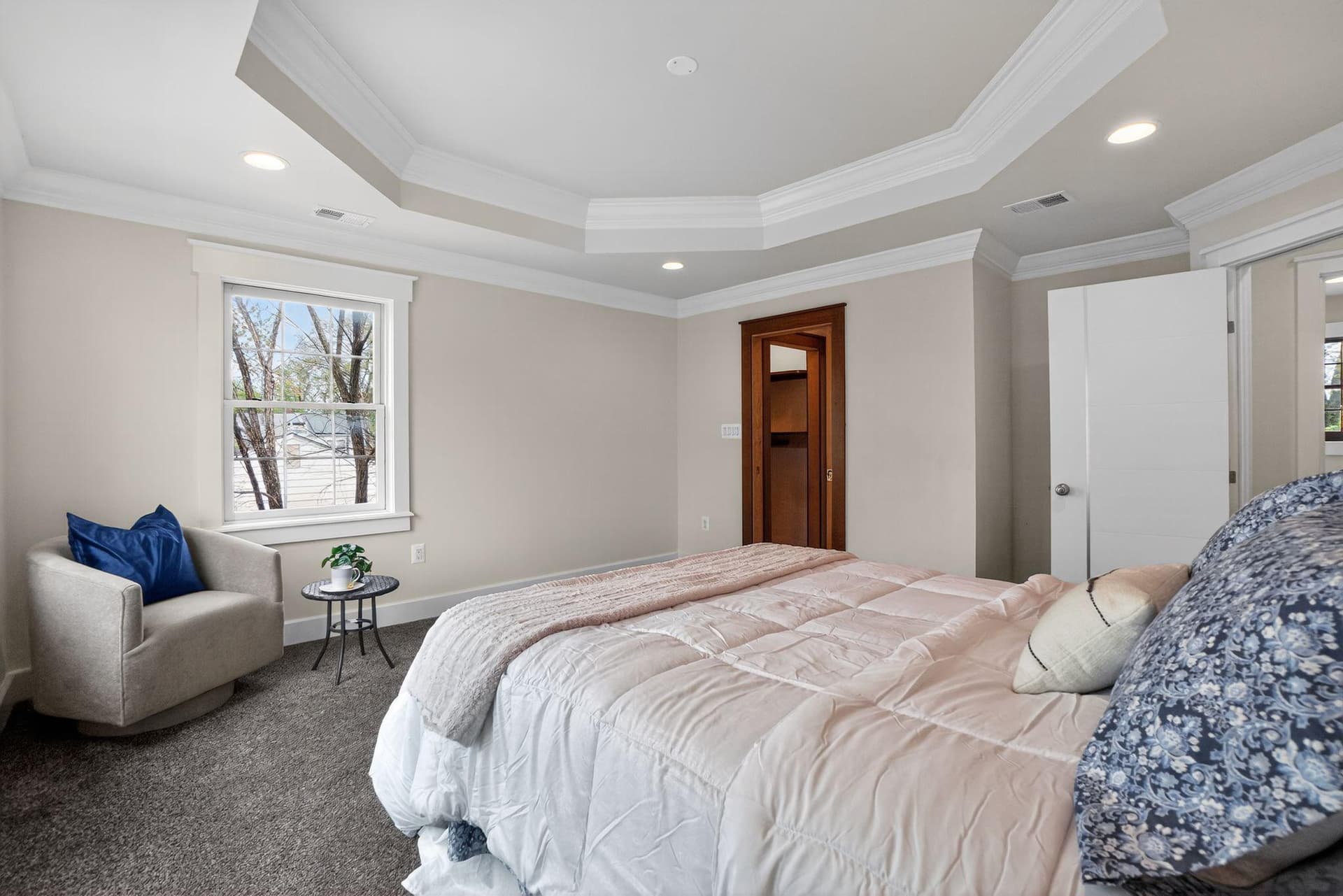 2423 Hannon Street photo 22