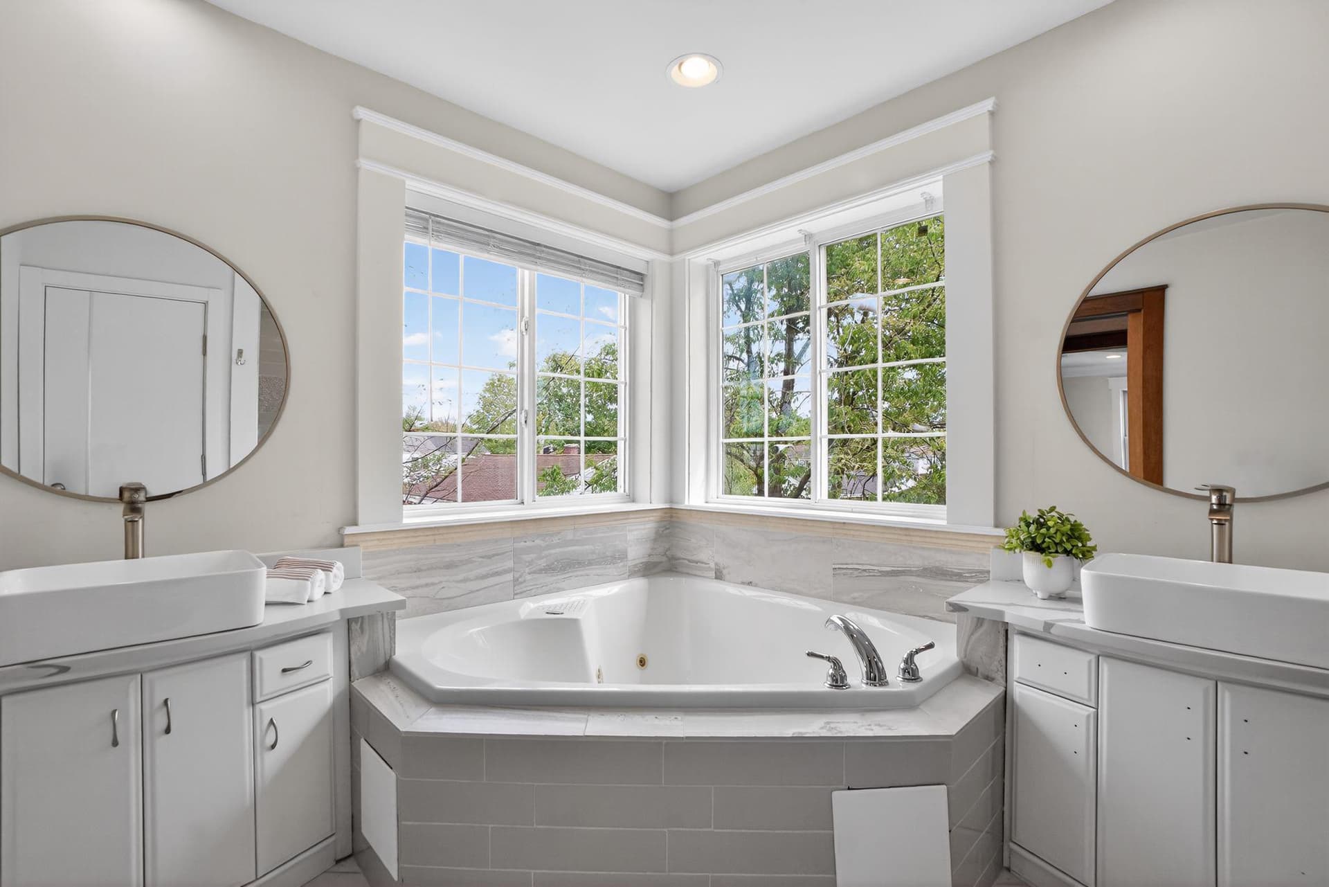 2423 Hannon Street photo 26