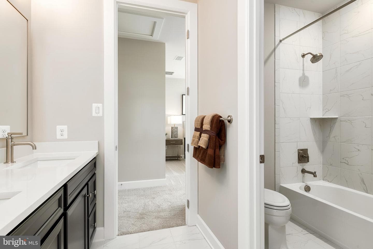 1501 Bluebell Park Pl photo 24