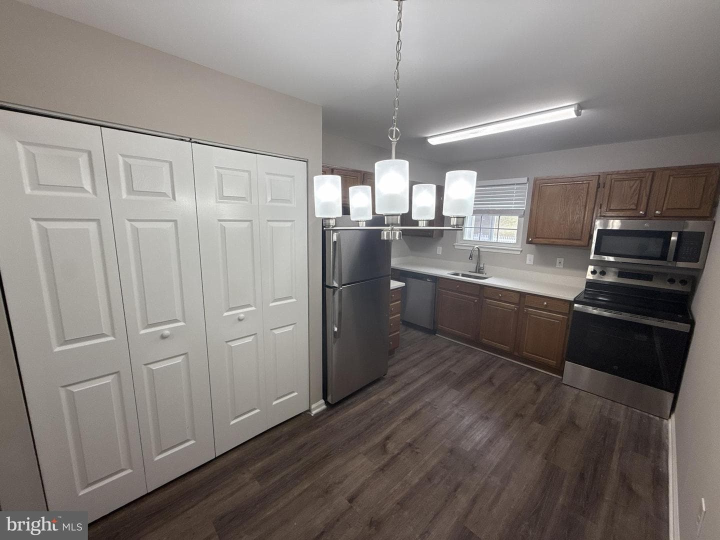 7604 Fox Hunt Court photo 6