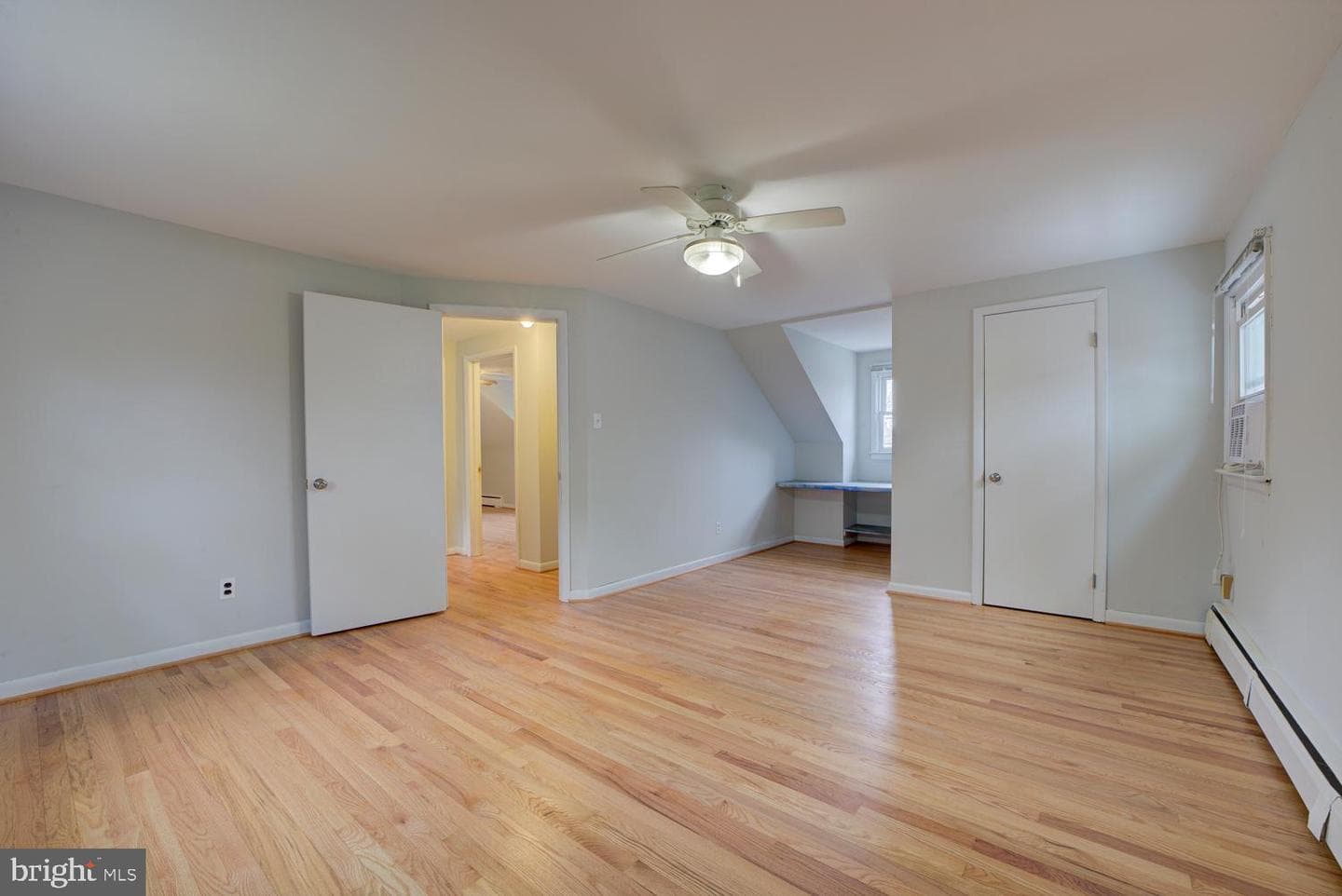 6504 Baltimore photo 12