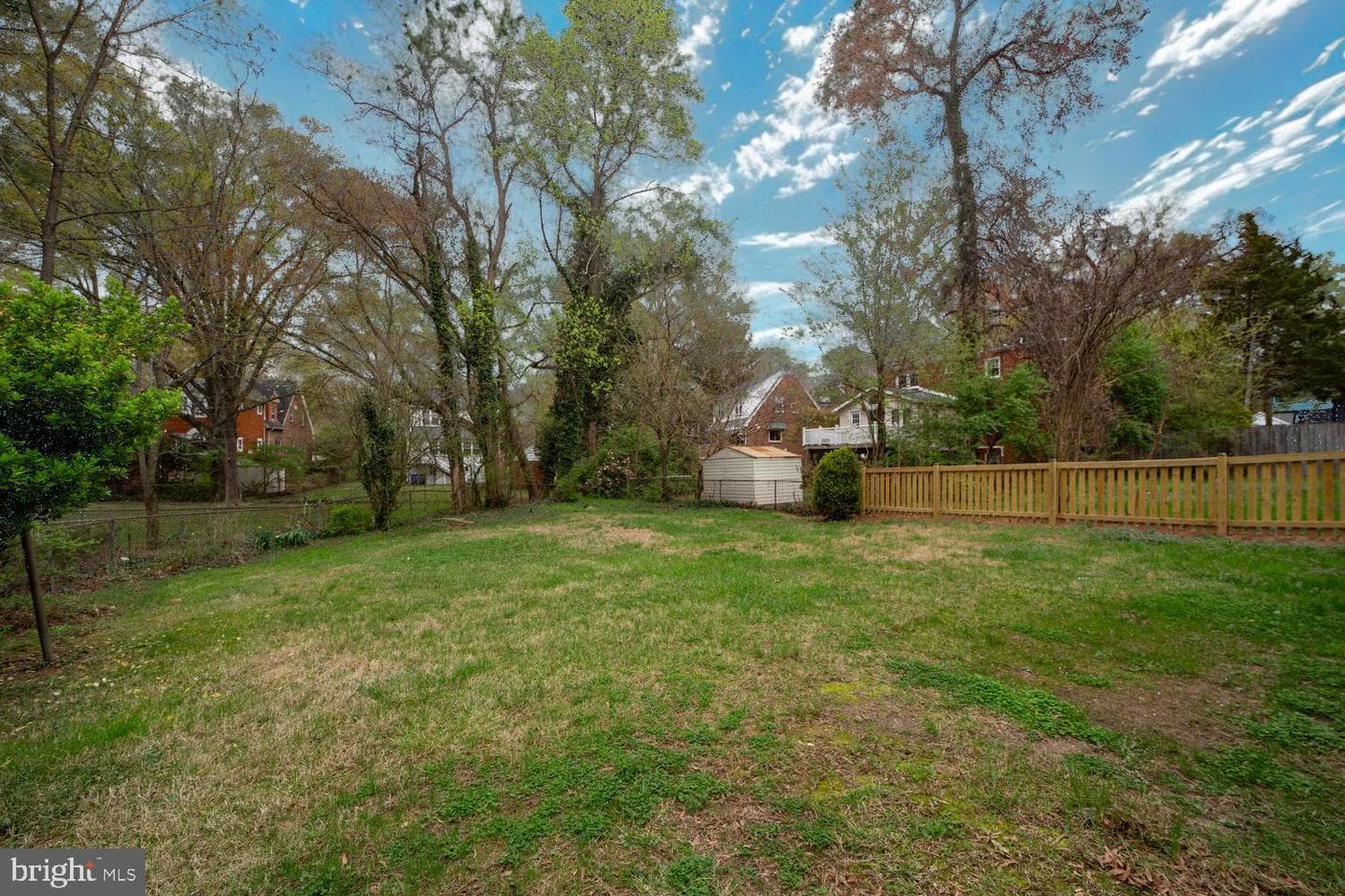 6504 Baltimore photo 21