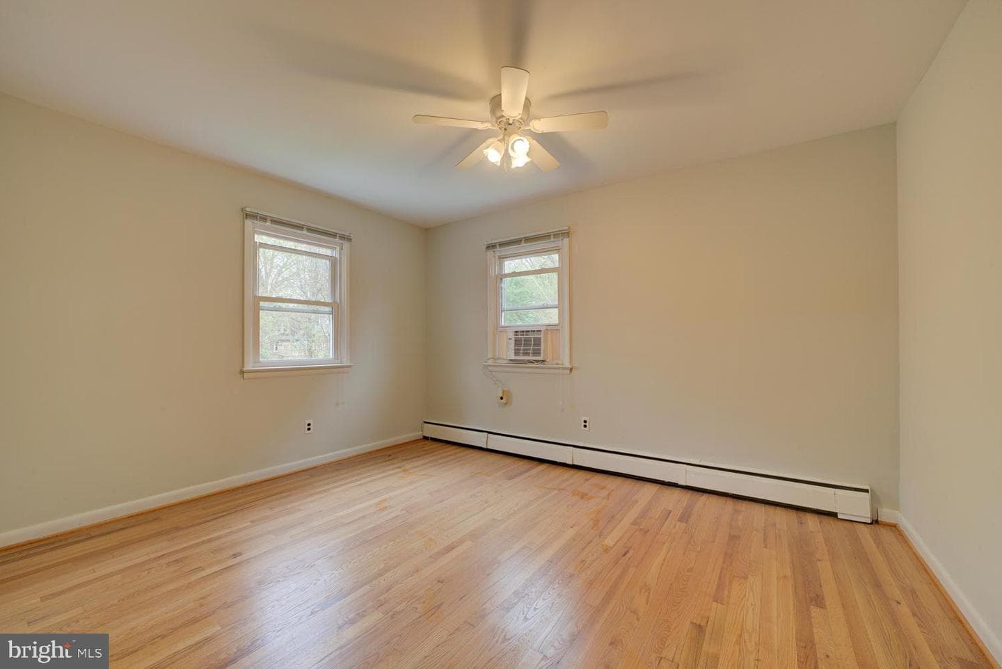 6504 Baltimore photo 9