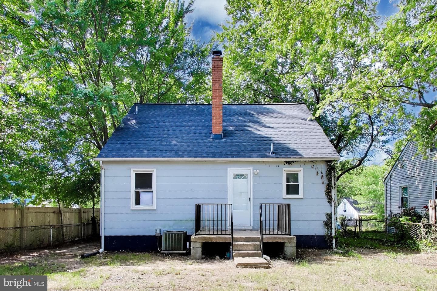 6214 Atwood Street photo 32