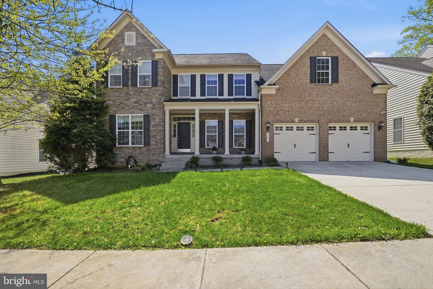 9003 Crystal Oaks Lane