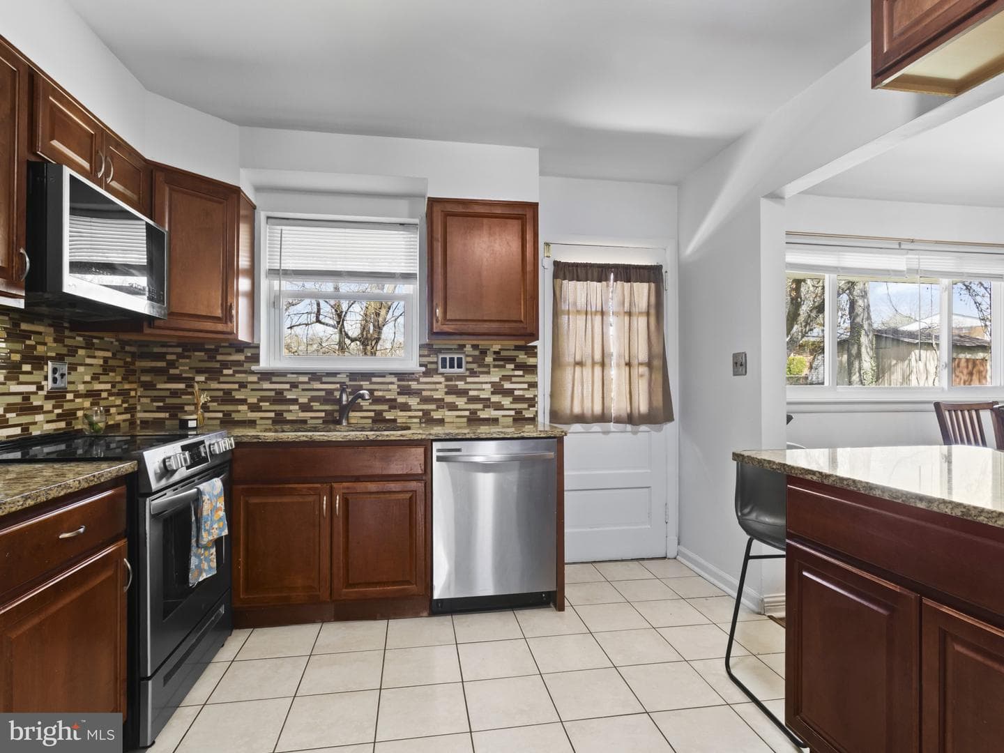 3908 Brinkley Road photo 9