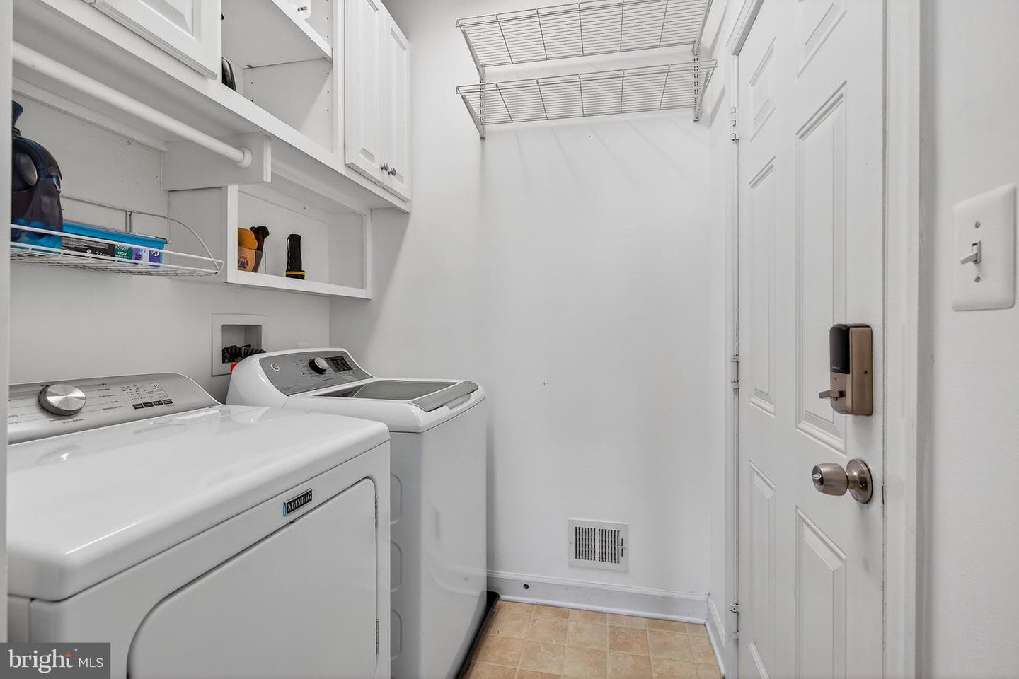 5101 Trotters Glen Drive photo 17