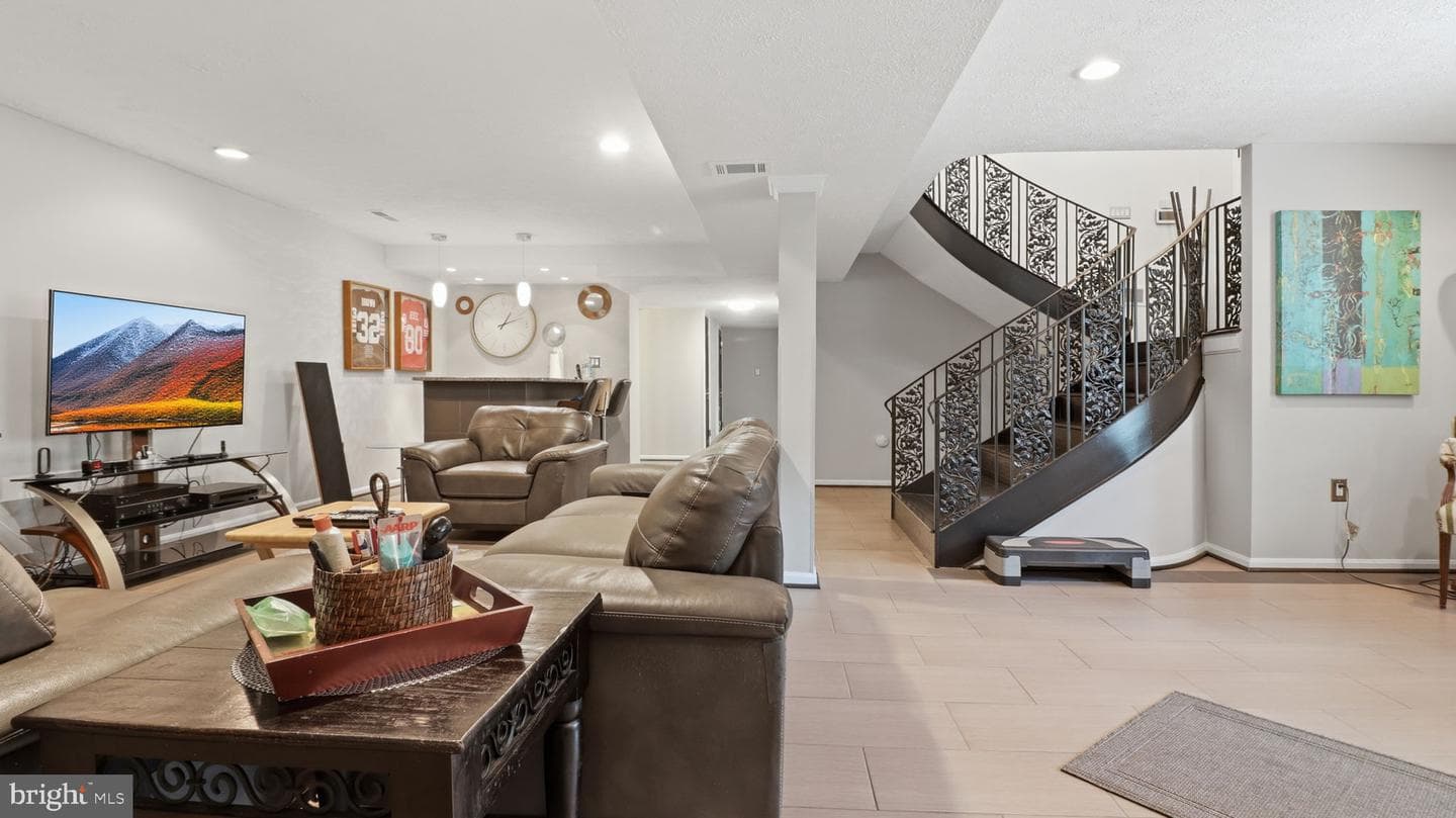 11905 Autumnwood Lane photo 41