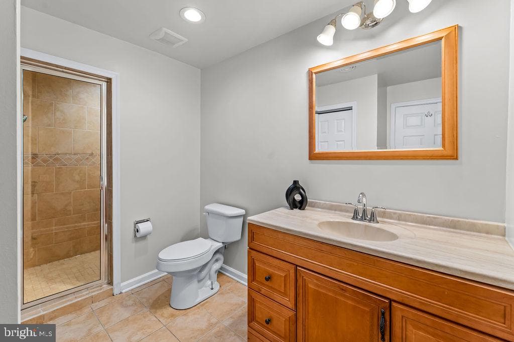 9713 Sheet Court photo 35