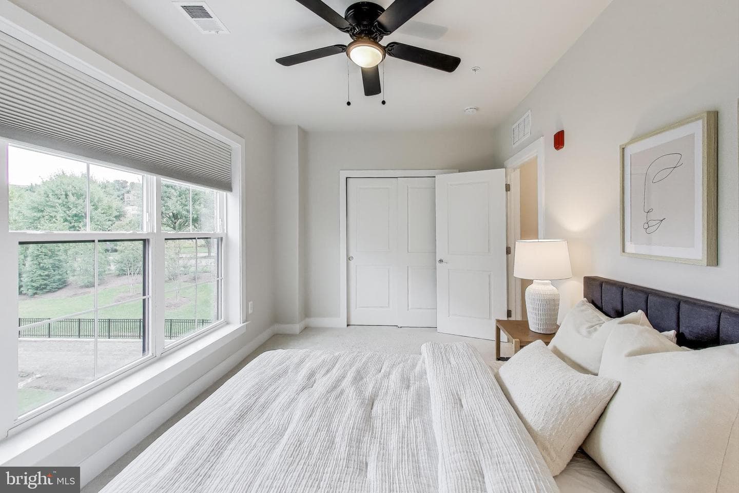 104 Saint Ives Place #202 photo 34