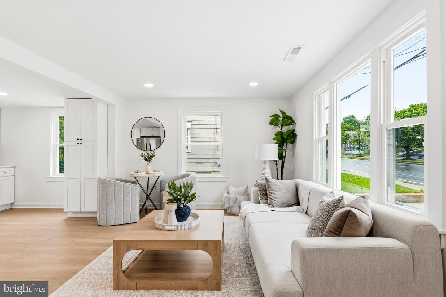 5608 Annapolis Road photo 12