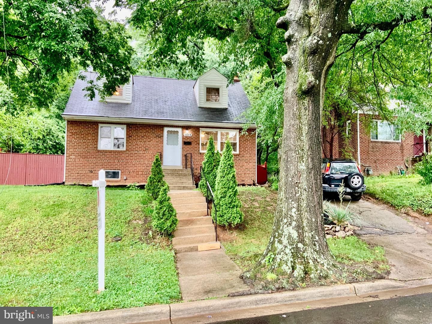 5611 Monroe Street photo 35