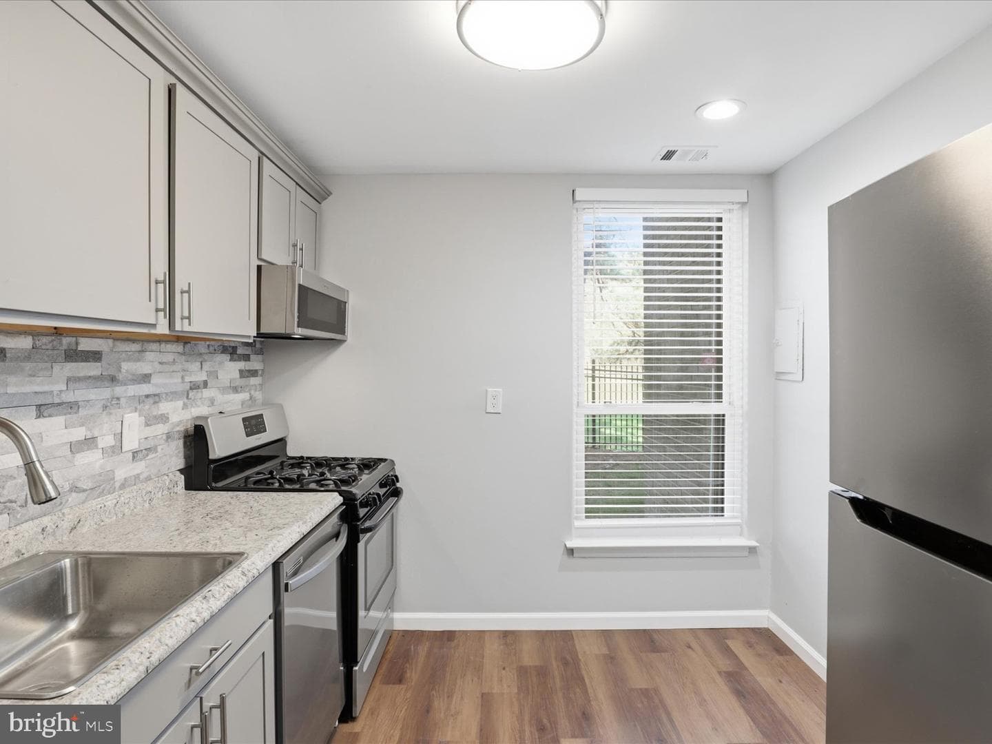 3302 Huntley Square Drive #t2 photo 10