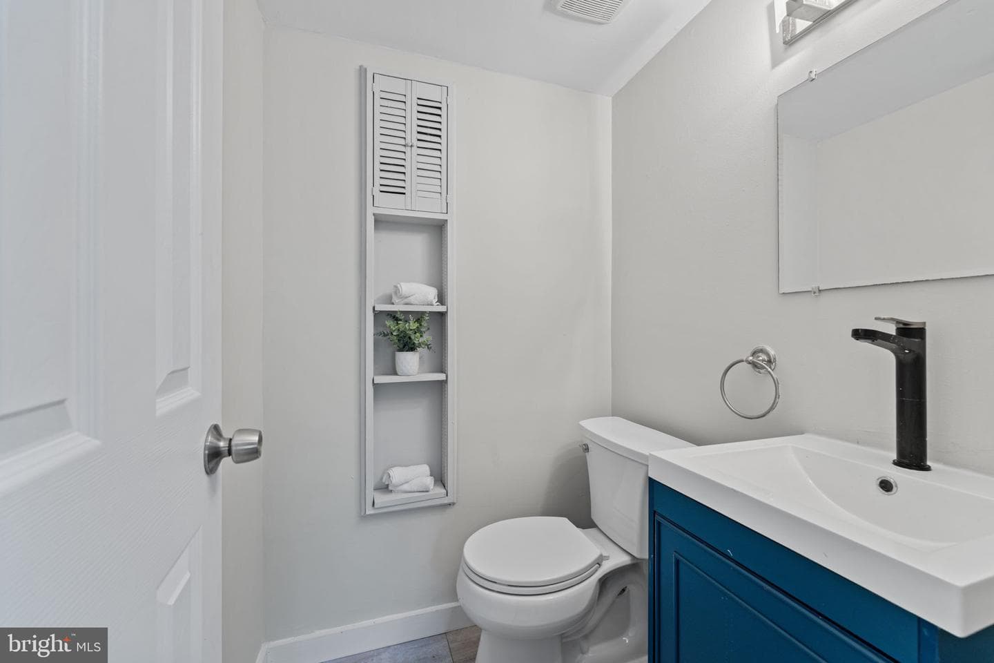 10509 Woodlawn Boulevard photo 10