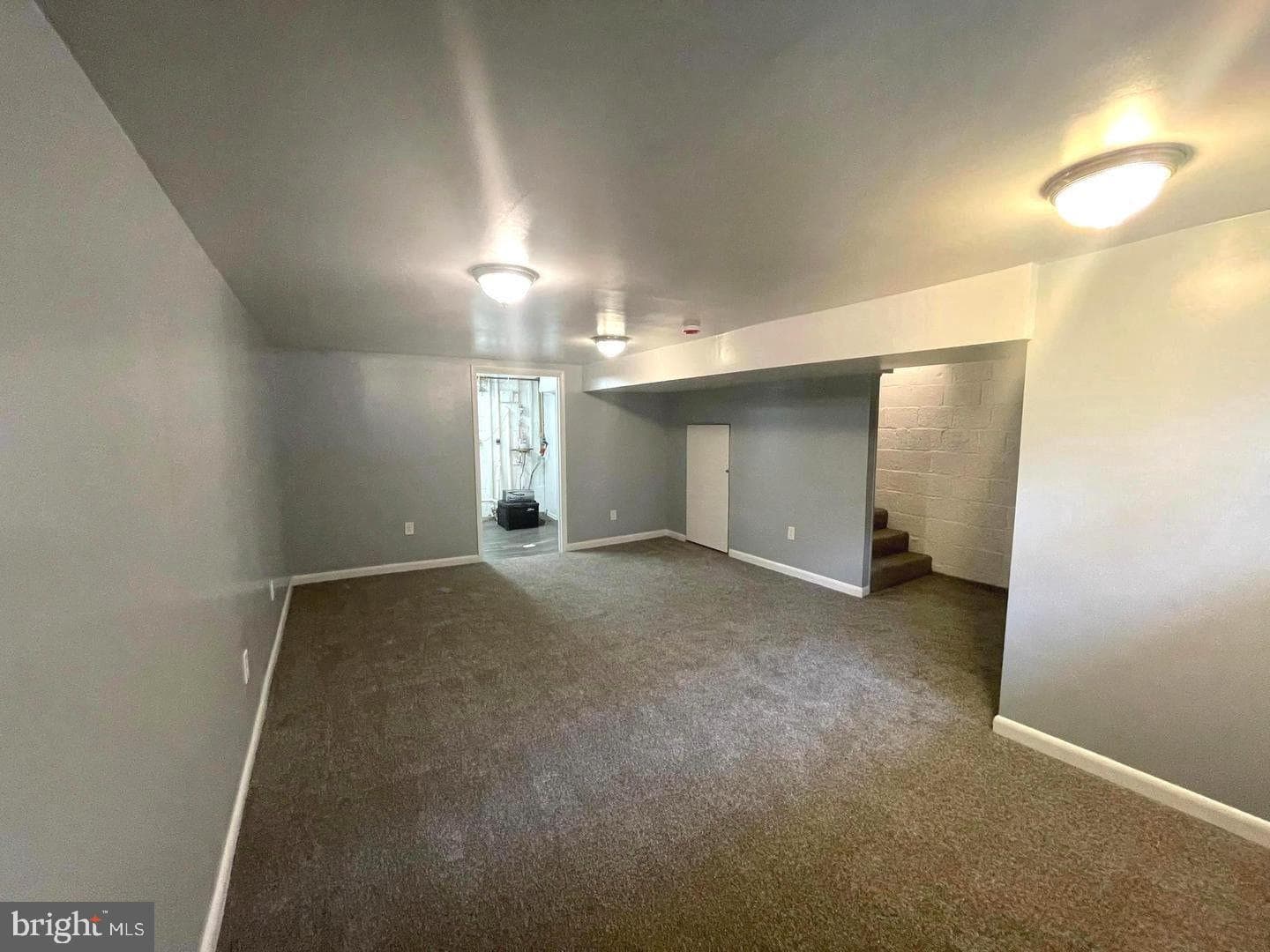 5028 Roseld Court photo 9