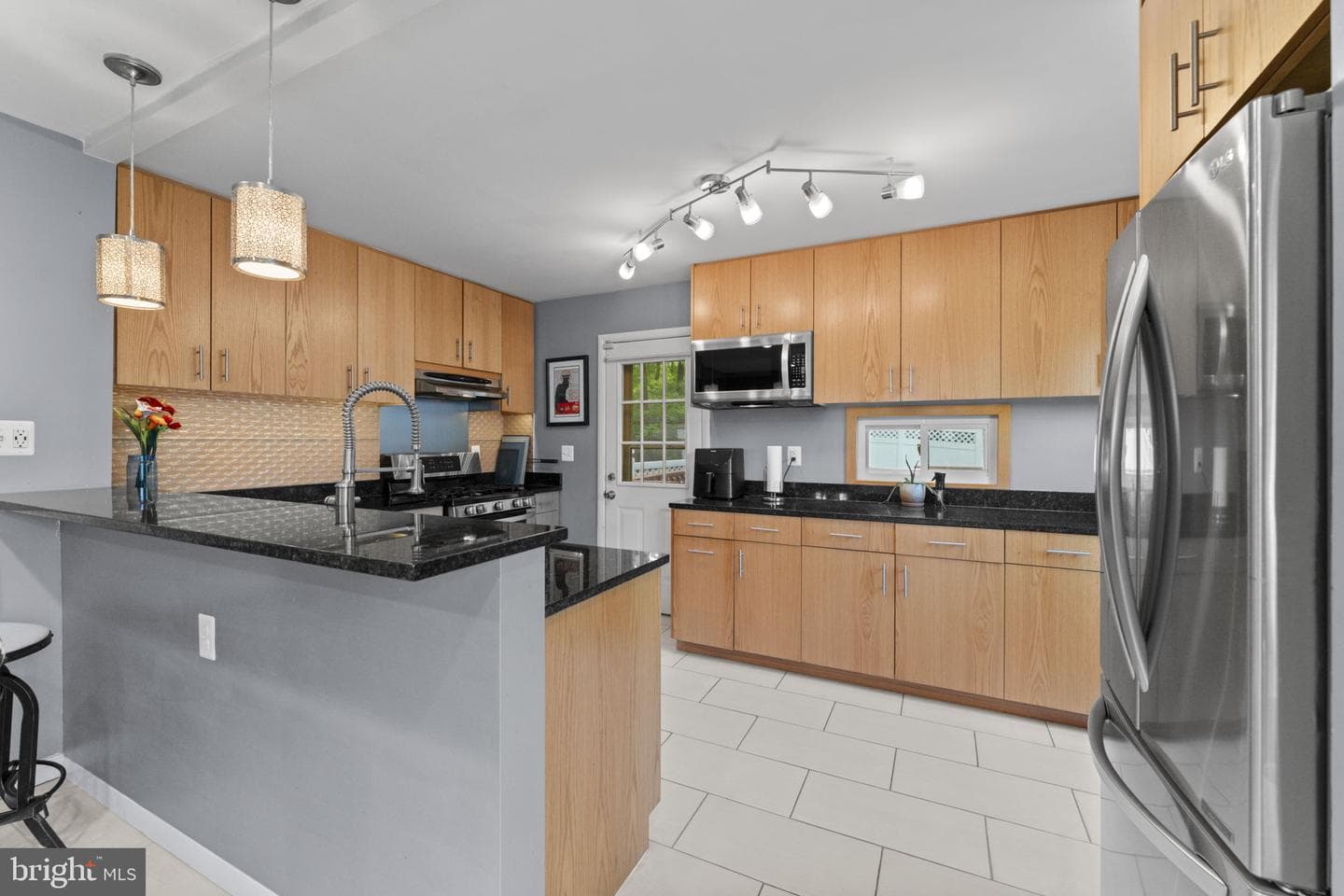 8252 Imperial Drive #7-J photo 10