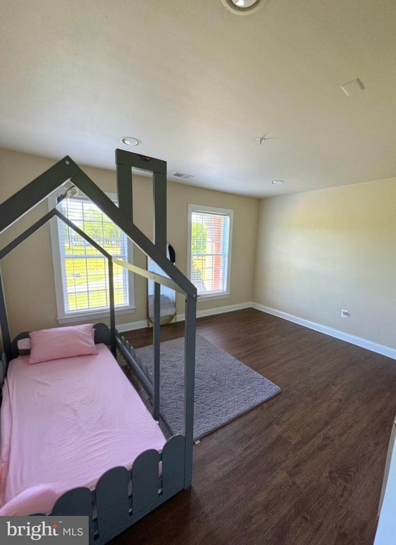 16619 Peach Street photo 43