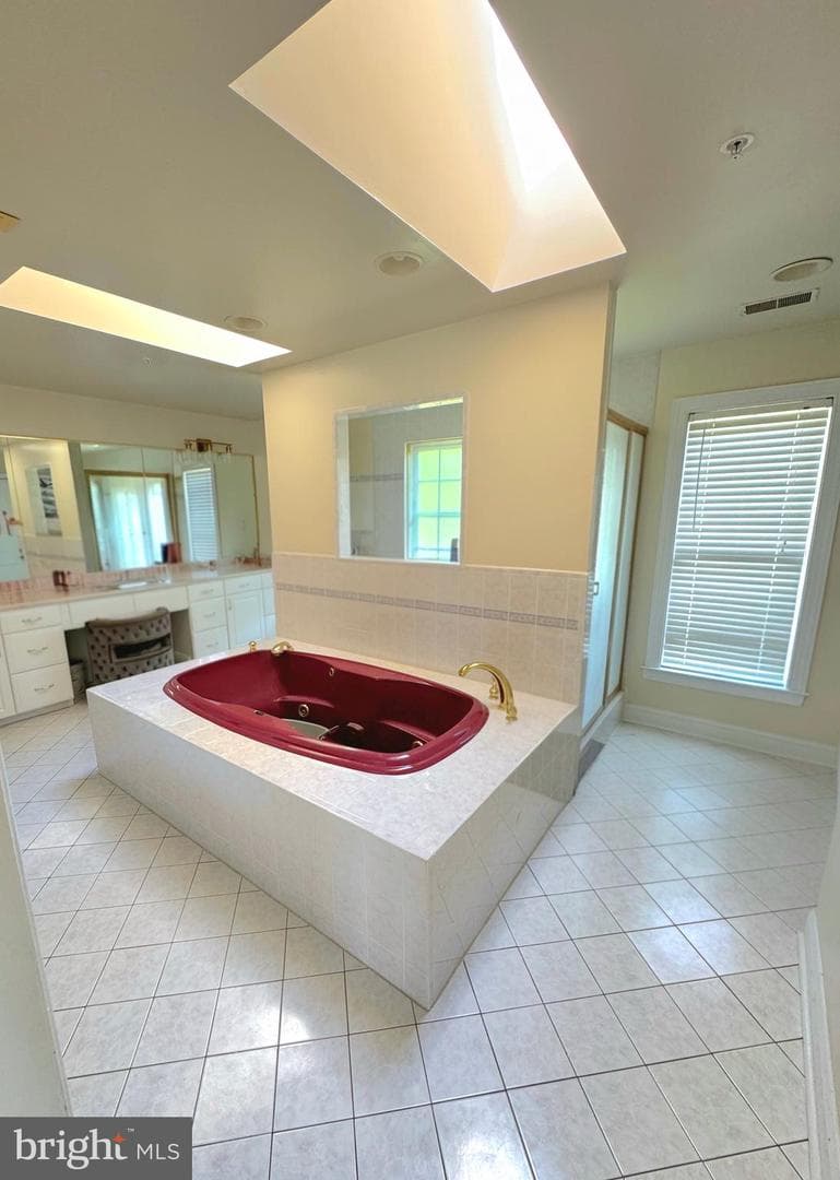 16619 Peach Street photo 54