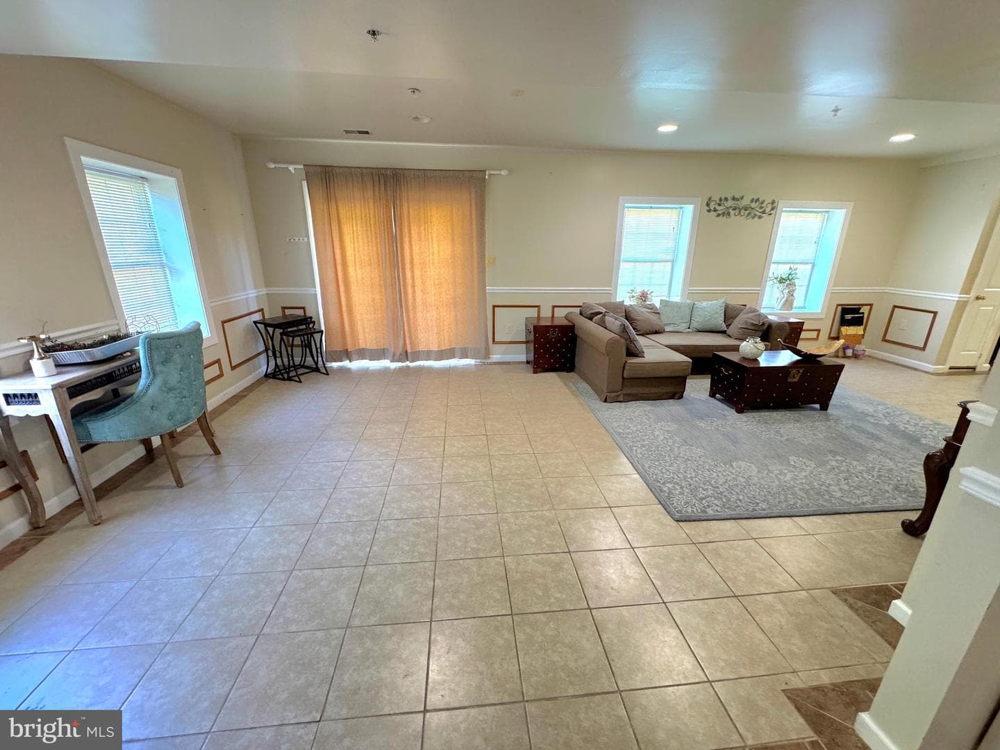 16619 Peach Street photo 69