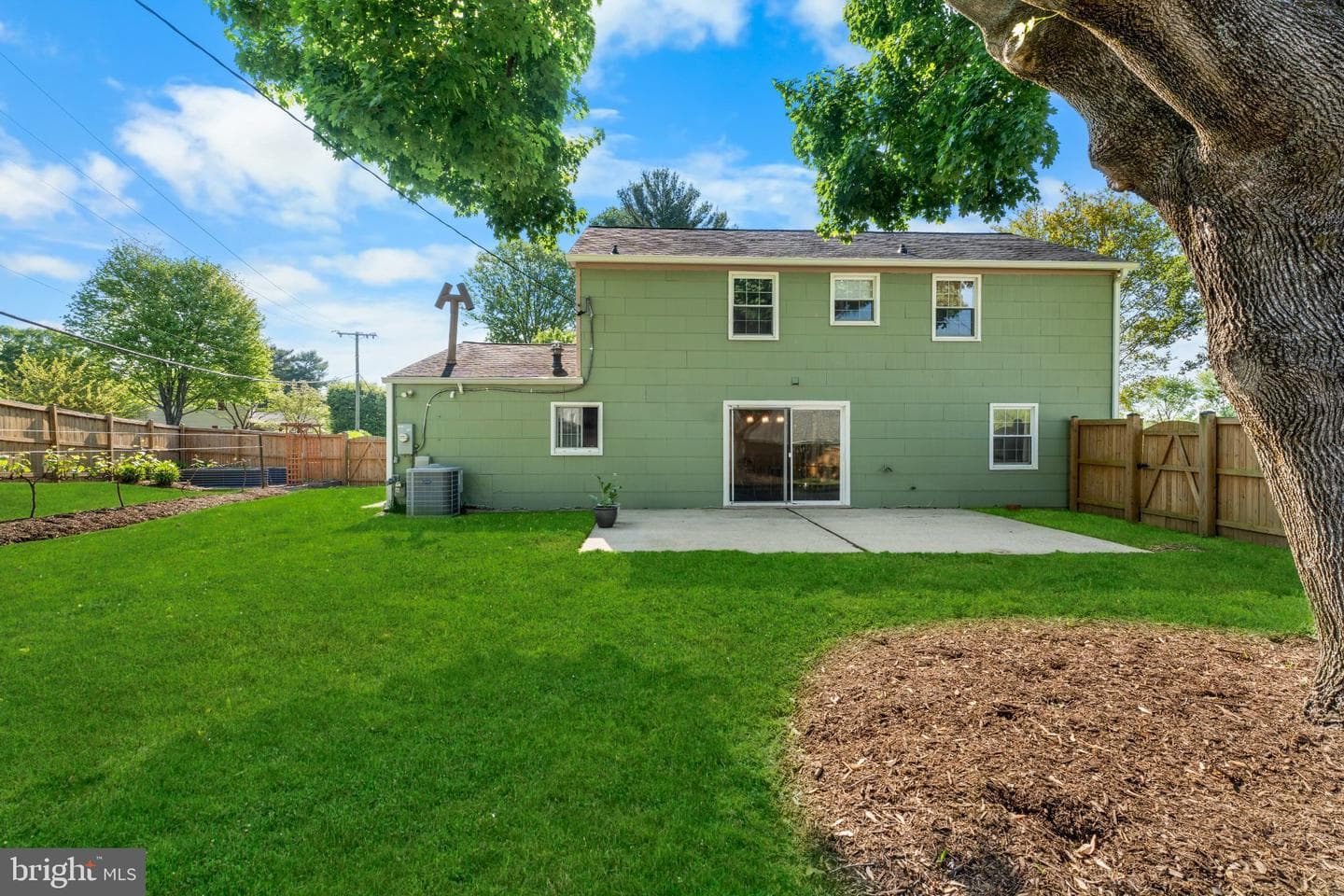 2414 Kinderbrook Lane photo 32