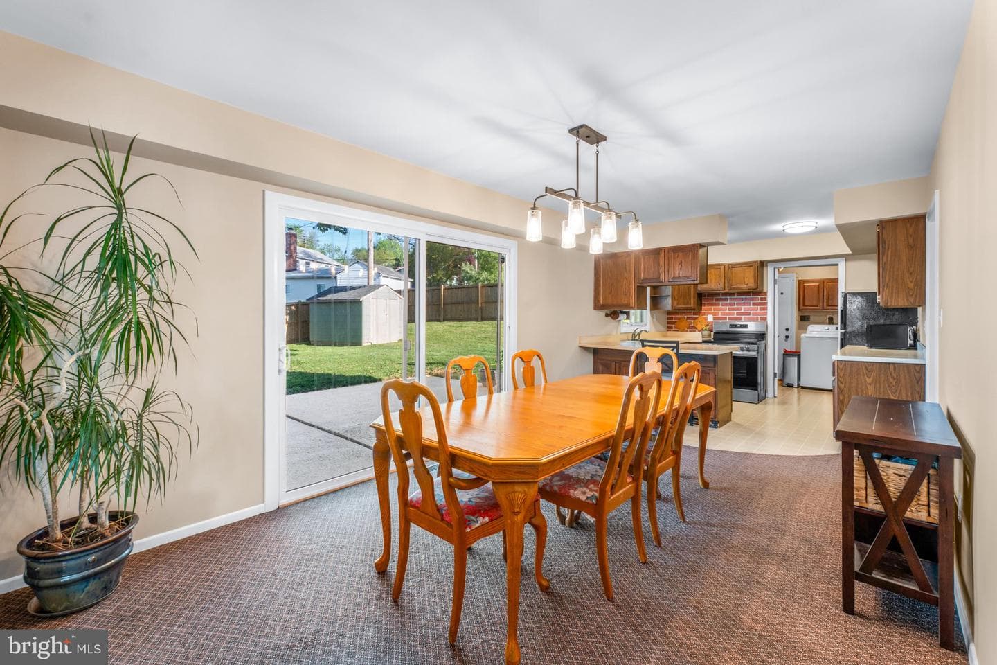 2414 Kinderbrook Lane photo 7