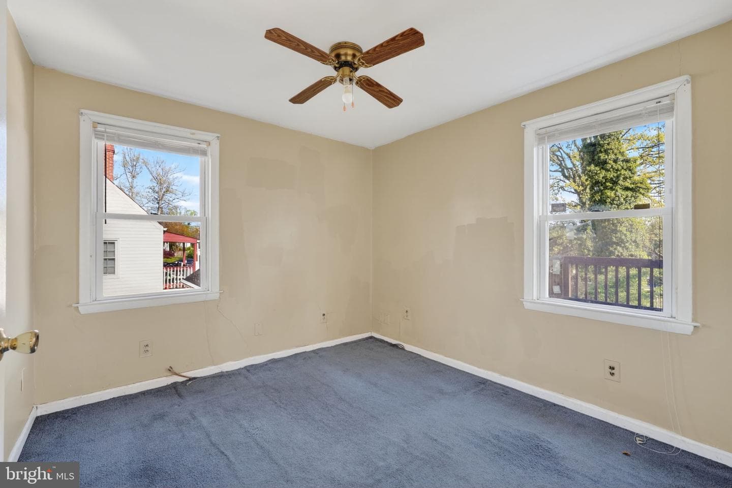5441 Taussig Road photo 16