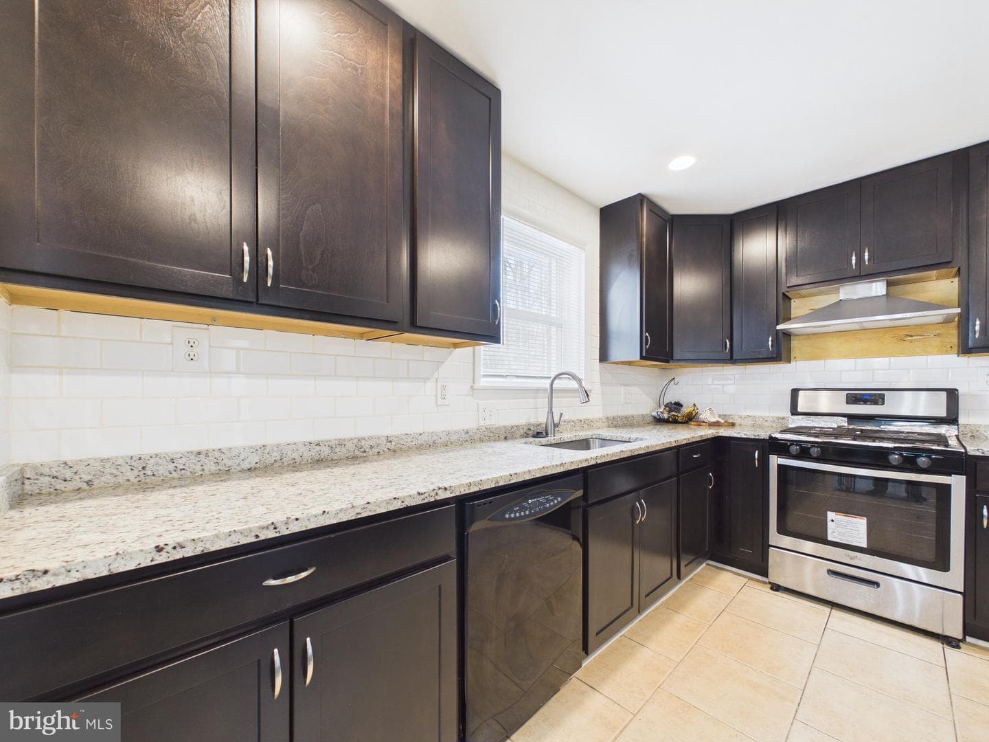 6802 Temple Hill Road photo 15