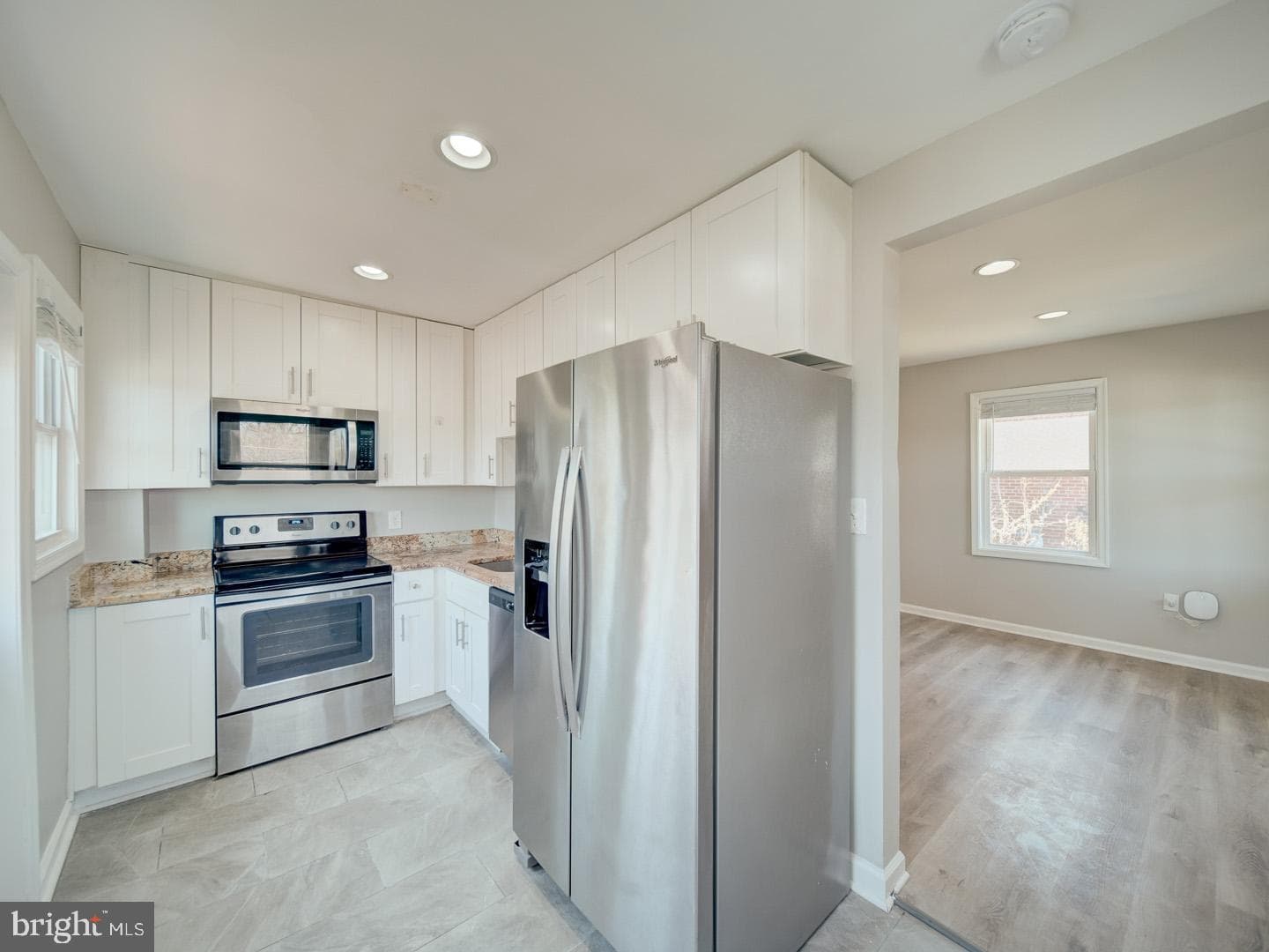 4217 Vine Street photo 11