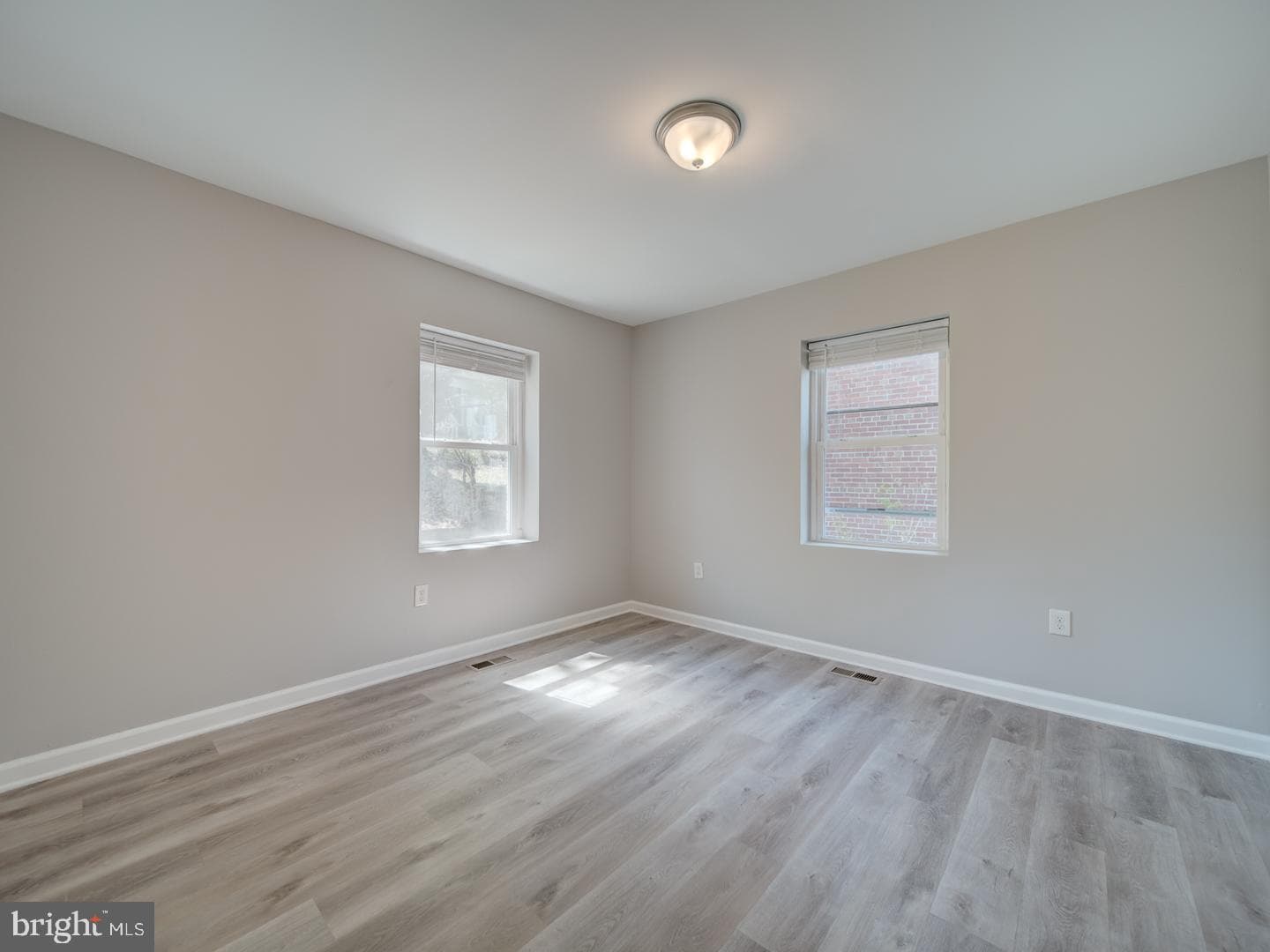 4217 Vine Street photo 25